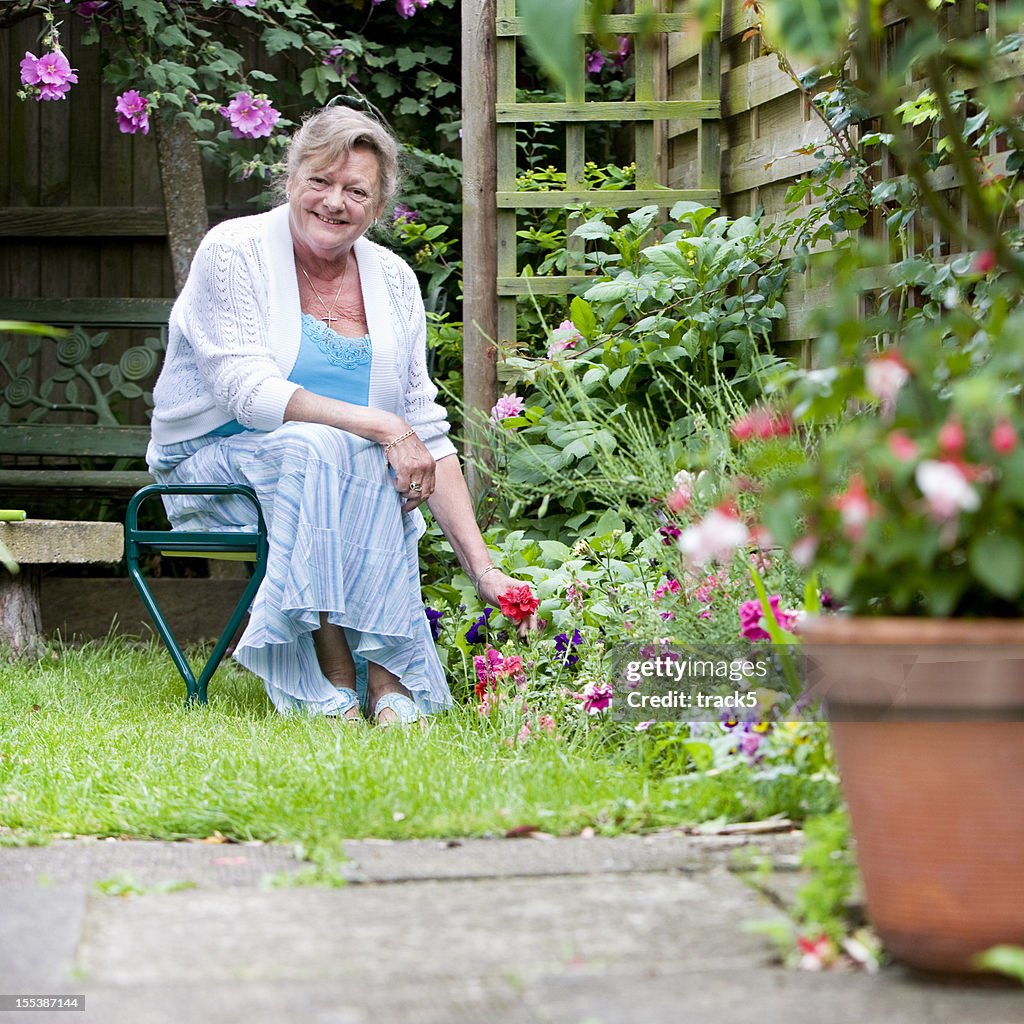 garden kneelers for senior citizens